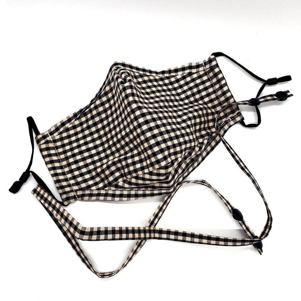 GINGHAM FACE MASK w/MATCHING LANYARD Cutest Mask!